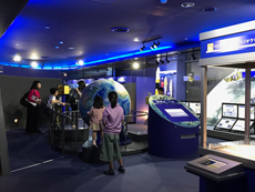 地球観測展示室