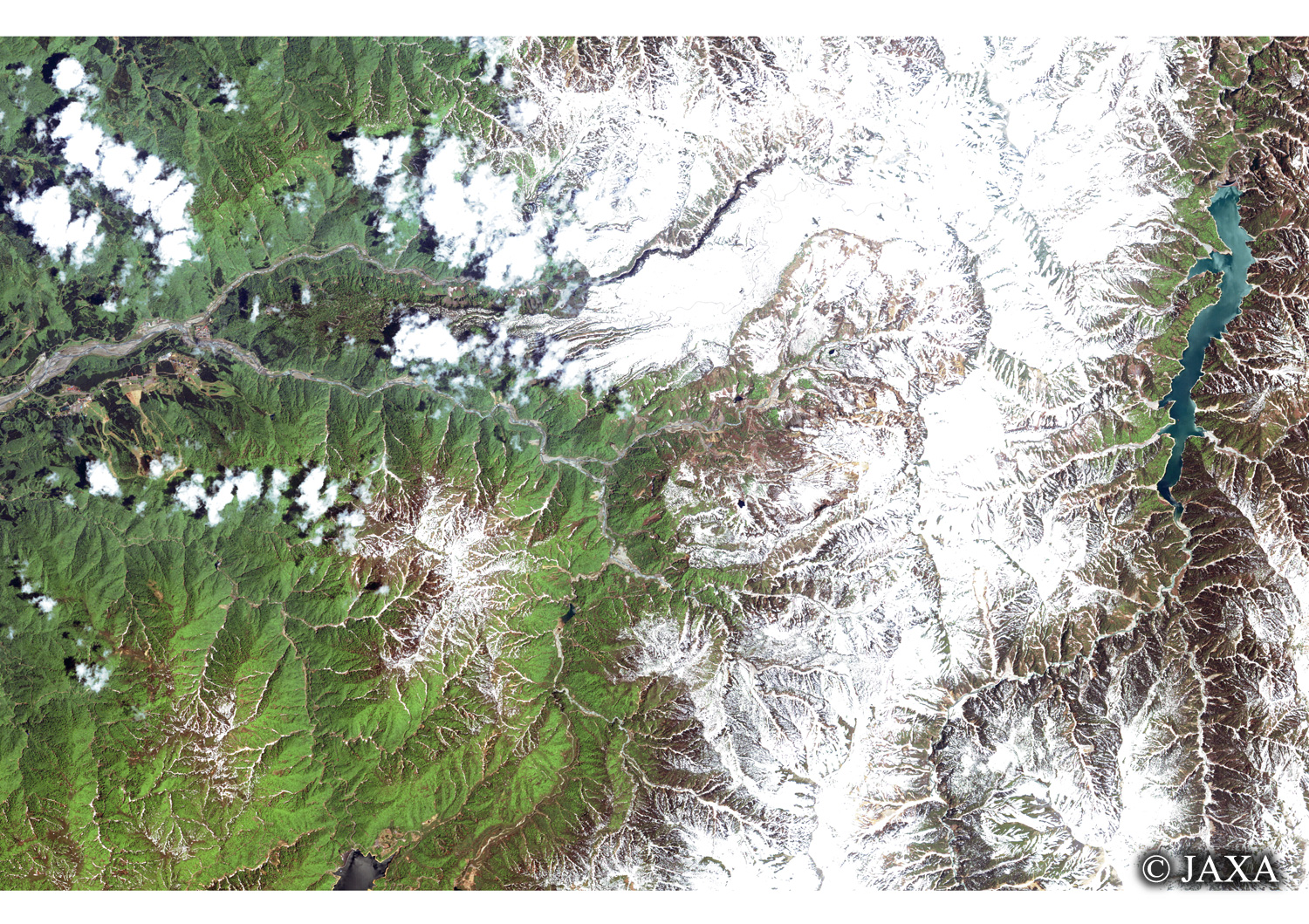 だいちから見た日本の都市 立山町周辺:衛星画像