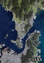 だいちから見た日本の都市 関門海峡：衛星画像