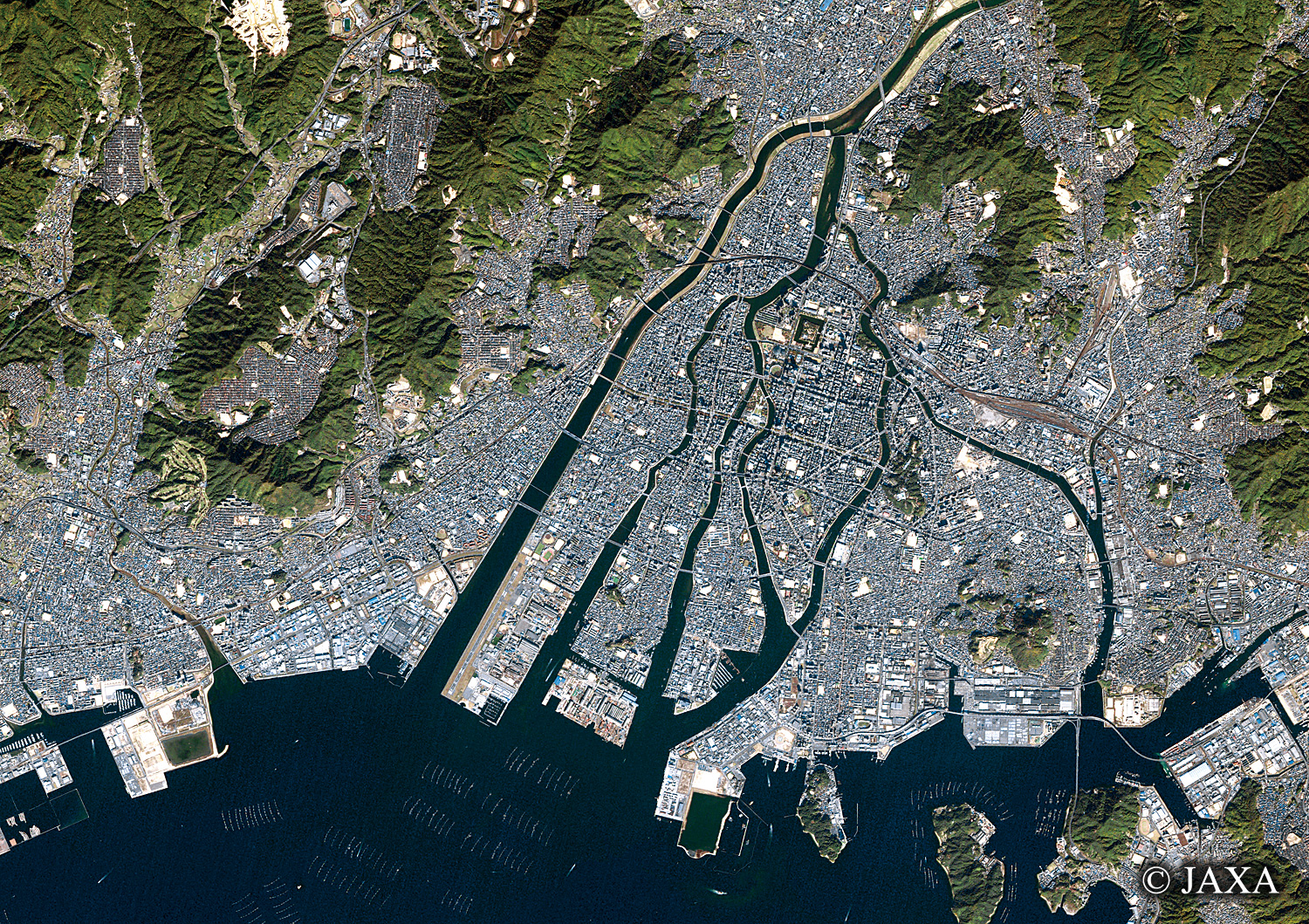 だいちから見た日本の都市 広島市周辺:衛星画像