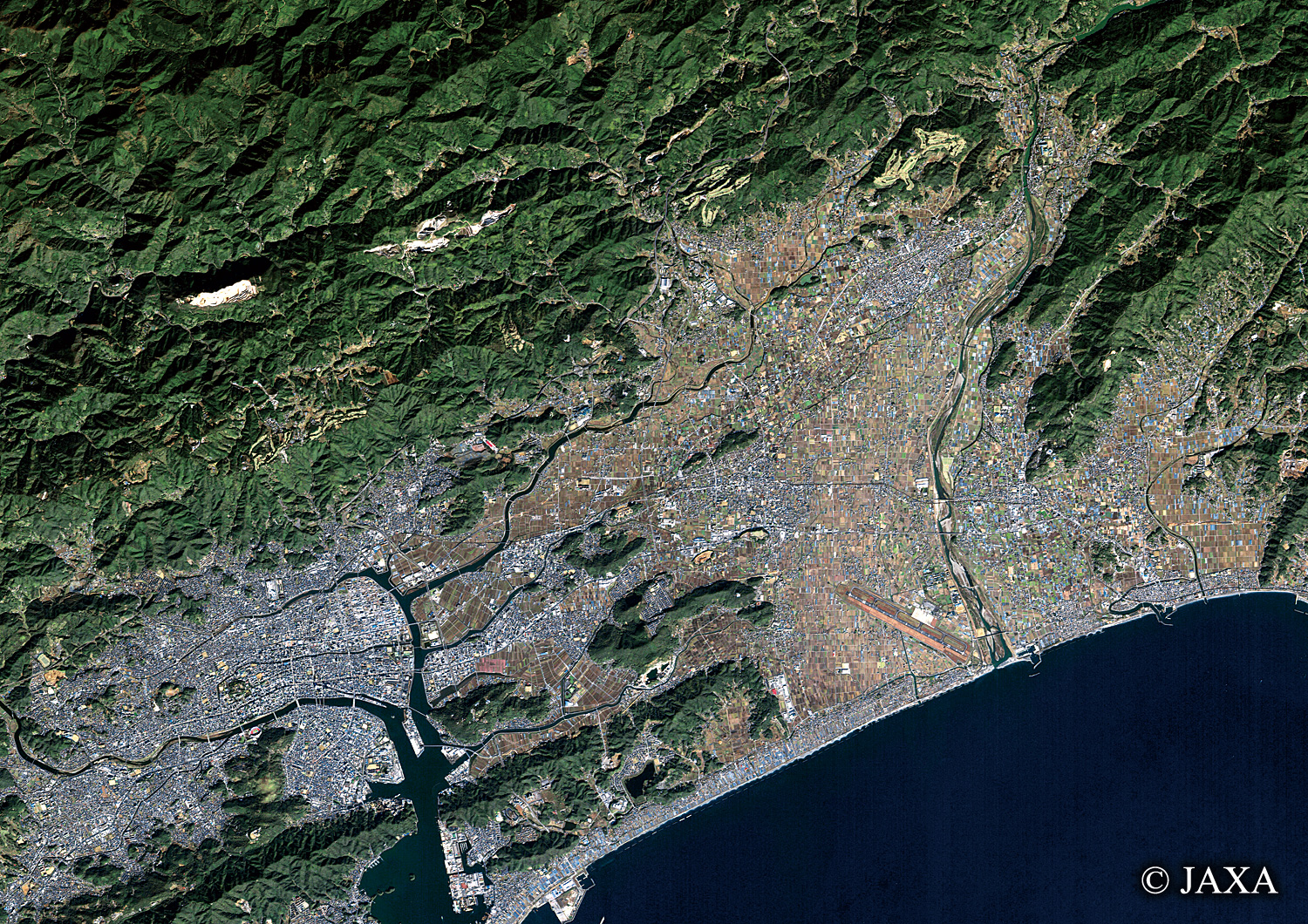 だいちから見た日本の都市 高知県:衛星画像