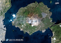 だいちから見た日本の都市 鹿児島県桜島：衛星画像（ポスター仕上げ）