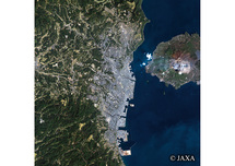 だいちから見た日本の都市 鹿児島市：衛星画像